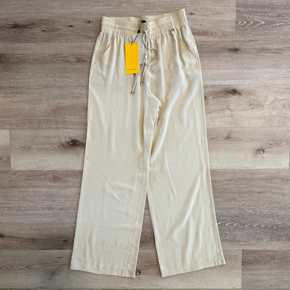 St. John Cream Elastic Waist Pants
